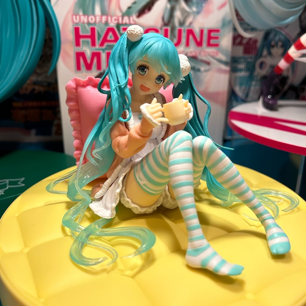 Hatsune Miku Figure Original Plain Clothes ver. 1 TAITO Shinkansen Henkei Robo